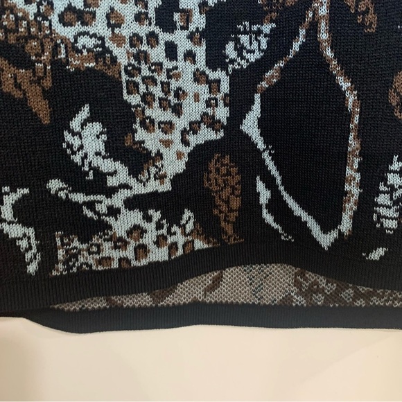 Exclusively Misook Knit Snakeskin Animal Print Sleeveless Top Office Size Large - Picture 4 of 9